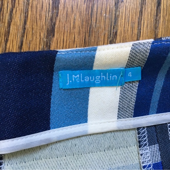 J McLaughlin Martinique Pencil skirt. Size 4. Made in the USA - Picture 4 of 4